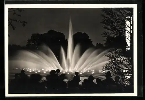 AK Hamburg, Gartenbau-Ausstellung 1953, Wasserlichtkonzert