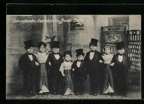 AK Berlin, Internationales Zwergkünstler-Theater, Liliputaner