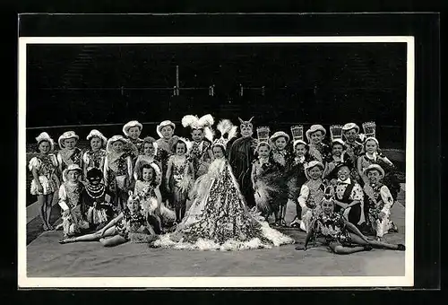 AK München-Solln, C. H. Schäfers Circus-Stadt Liliput, Liliputaner