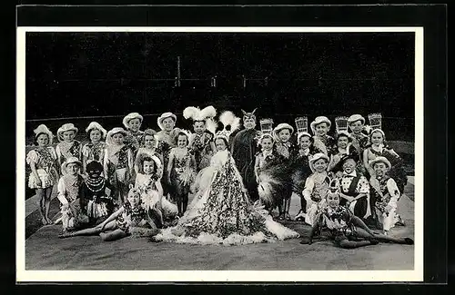 AK München-Solln, C. H. Schäfers Circus-Stadt Liliput, Liliputaner