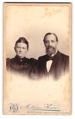 Fotografie Matthias Kruse, Altona-Ottensen, Papenstr. 7, Ehepaar in eleganter Kleidung