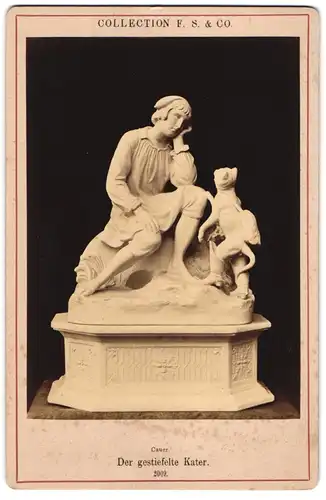 Fotografie Collection F. S. & Co., Ort unbekannt, Statue: Der gestiefelte Katerm nach Cauer