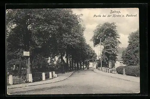 AK Satrup, Partie bei der Kirche u. Pastorat