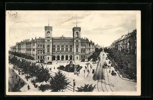 AK Berlin-Tiergarten, Kriminalgericht Moabit mit Strassenbahn