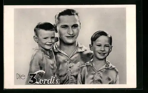 AK Die 3 Cordis, Akrobatenportrait