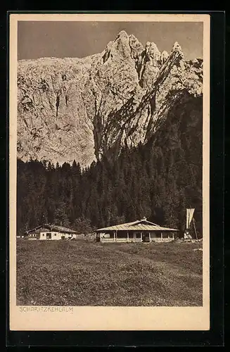 AK Berchtesgaden, Berggasthaus Scharitzkehlalm, Wirtschaftsalm gegen die Berge