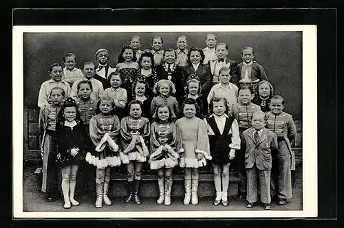 AK Schäfers Märchenstadt Liliput, Ensemble