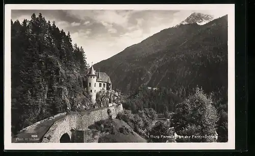 AK Fernstein, Blick auf die Burg Fernstein an der Fernpassstrasse