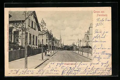AK Flensburg, Wrangelstrasse mit Villen und Kindergrüppchen