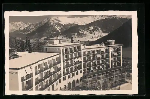 AK Davos, Hotelanlage aus der Vogelschau