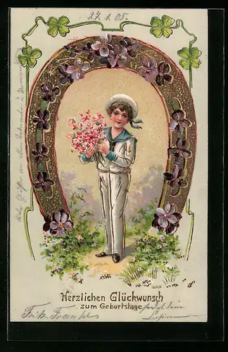 AK Junge im Matrosenanzug mit Hufeisen