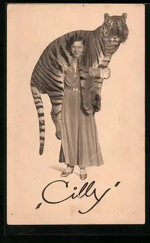 AK Cilly mit Tiger, Zirkus Krone