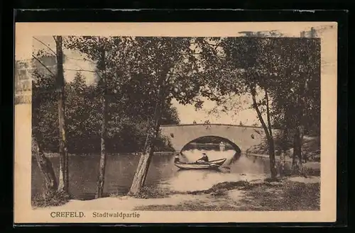 AK Crefeld, Stadtwaldpartie mit Brücke