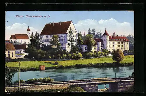 AK Untermarchtal a. D., Das Kloster mit Bahnbrücke an der Donau