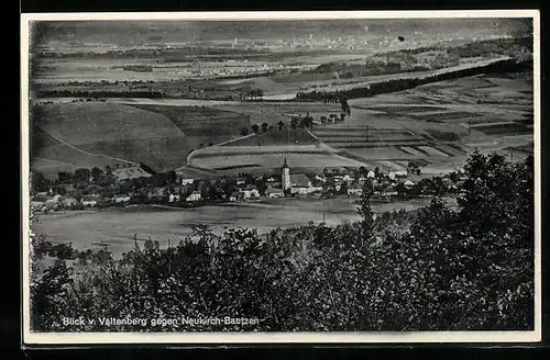 AK Neukirch-Bautzen / Lausitz, Blick vom Valtenberg auf den Ort