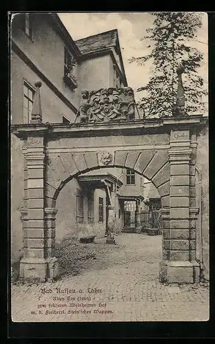 AK Bad Nassau a. Lahn, Altes Tor zum früheren Adelsheimer Hof m. d. freiherrl. Stein'schen Wappen