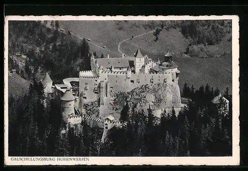 AK Hohenwerfen, Gauschulungsburg Hohenwerfen aus der Vogelschau