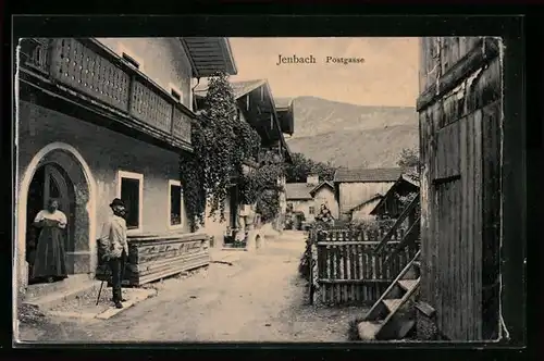 AK Jenbach, Postgasse mit Anwohnern