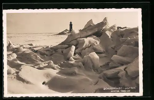 Foto-AK Schleimünde /Ostsee, Küstenpartie mit Leuchtturm im Winter 1928-29, Unwetter