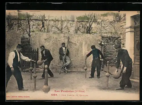 AK Quilles-Partie in einem Hof in den Pyrenäen