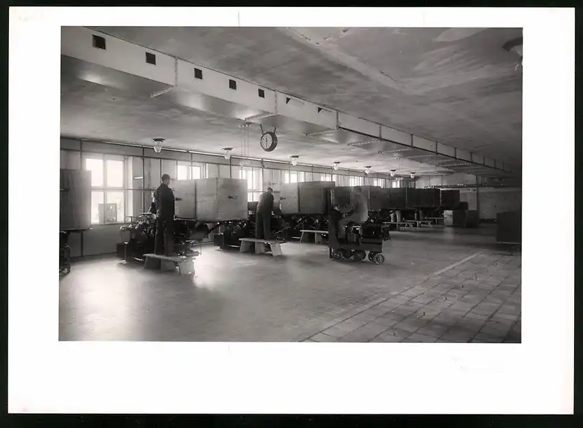 43 Fotografien Reemtsma Tabakfabrik Hamburg, Tabakverarbeitung, Werk, Zigarettenfabrik, Trockenstempel Franz Rompel, HH 16