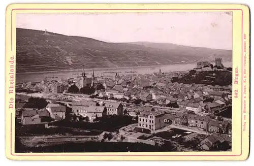 Fotografie Römmler und Jonas, Dresden, Ansicht Bingen, Blick auf die Stadt mit Wohnhäusern