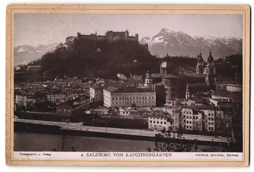 Fotografie Würthle & Spinnhirn, Salzburg, Ansicht Salzburg, Blick in die Stadt vom Kapuzinergarten aus gesehen