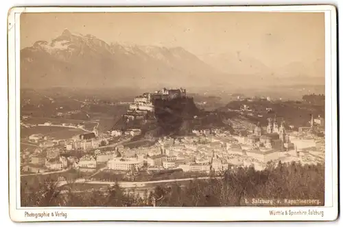 Fotografie Würthle & Spinnhirn, Salzburg, Ansicht Salzburg, Gesamtansicht der Stadt vom Kapuzinerberg aus gesehen