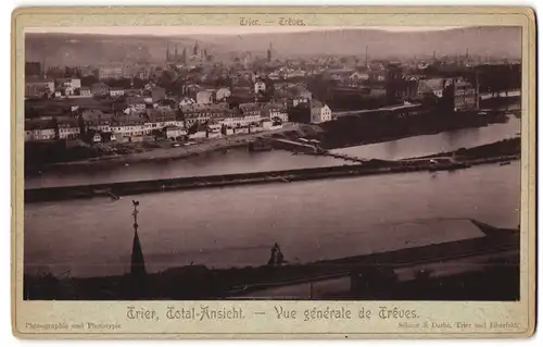 Fotografie Schaar & Dathe, Trier, Ansicht Trier, Blick über den Fluss nach der Stadt