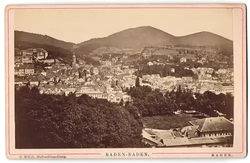 Fotografie C. Wild, Baden-Baden, Ansicht Baden-Baden, Blick über die Stadt