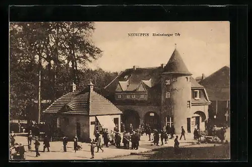 AK Neuruppin, Rheinsberger Tor, Bahnhof