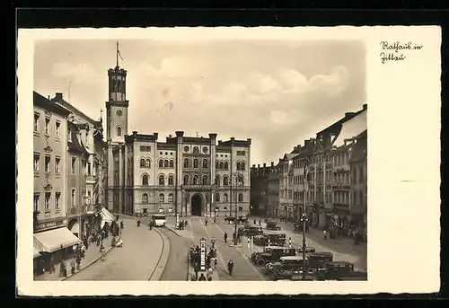 AK Zittau, Rathaus mit Strasse aus der Vogelschau