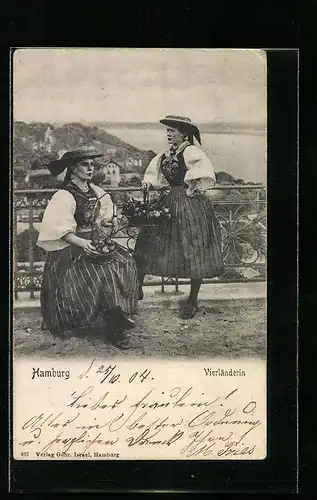 AK Hamburg, Zwei Vierländerinnen in Tracht bieten Obst feil