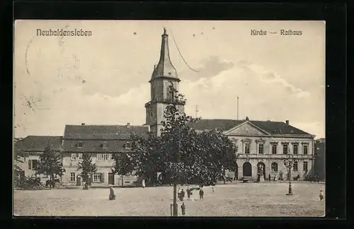 AK Neuhaldensleben, Kirche und Rathaus