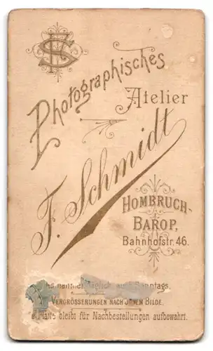 Fotografie F. Schmidt, Hombruch-Barop, Bahnhofstr. 46, Junger Herr in modischer Kleidung