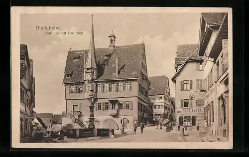 AK Bietigheim, Rathaus mit Brunnen