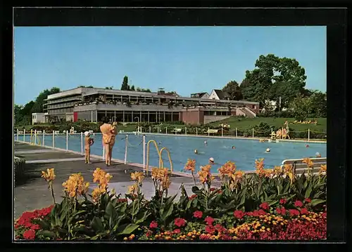 AK Siegburg, Mutter mit Kindern im Frei- und Hallenbad
