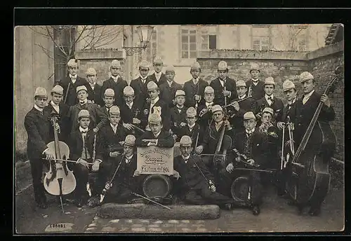 Foto-AK Boppard, Seminar-Oberklasse, Fastnacht 1906, Orchester in einem Hof