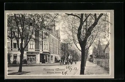 AK Nienburg a. Weser, Wilhelm Strasse mit Drogerie