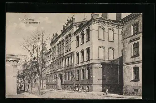 AK Insterburg, Partie in der Albrechtstrasse