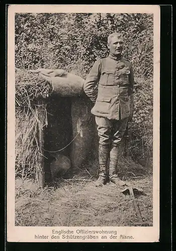 AK Deutscher Soldat vor englischem Schützengraben an der Aisne, Offizierswohnung