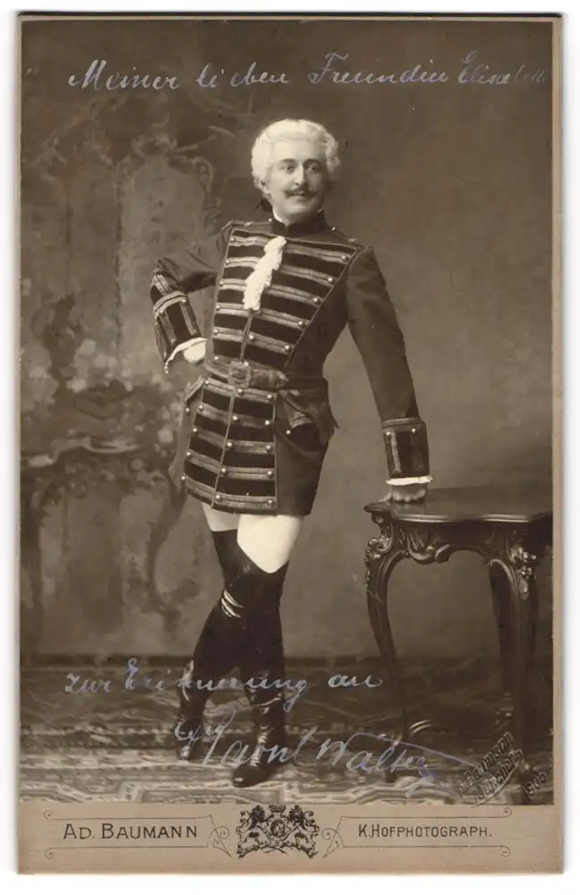 Fotografie Ad. Baumann, München, Opernsänger Raoul Walter mit Autograph und Widmung auf der Bildseite 0