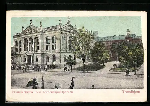 AK Trondhjem, Frimurerlogen med Tordenskjoldsparken, Freimaurer