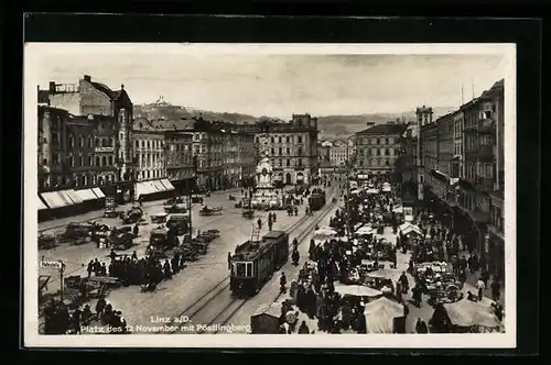 AK Linz, Strassenbahnen auf dem Platz des 12. November