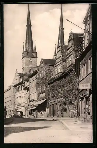 AK Saalfeld / Saale, Saalstrasse mit Stadtapotheke