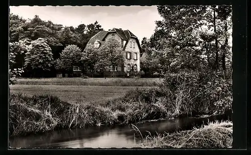 AK Hassloch i. Pfalz, Blick zur Villa im Eichelgarten