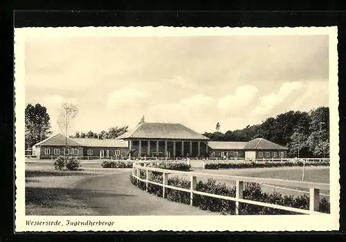 AK Westerstede, vor der Jugendherberge mit der Hössensportanlage