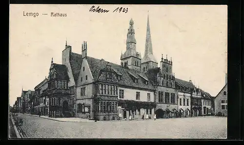 AK Lemgo, auf dem Marktplatz vor dem Rathaus