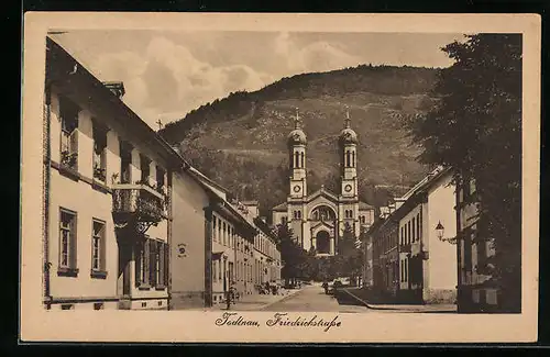 AK Todtnau, Blick zur Kirche am Ende der Friedrichstrasse