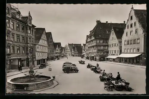 AK Biberach a. d. Riss, am Brunnen auf dem Marktplatz